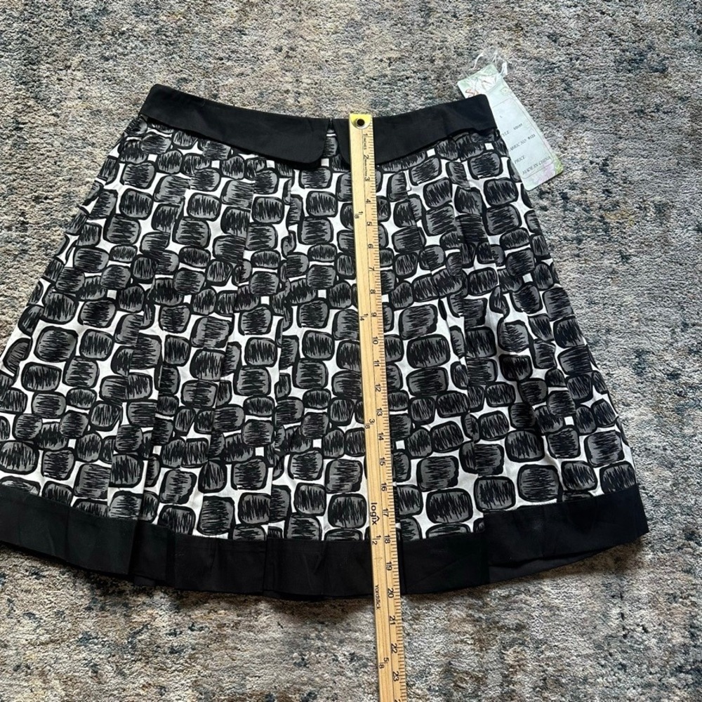 SDII Y2K Pleated Mini Skirt Black White Geometric Print Size L NWT Vintage 90s - Picture 6 of 7